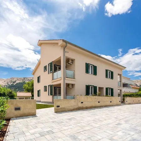 Divine * Baska (Krk)