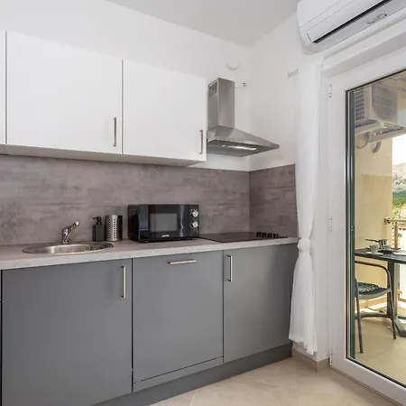 Divine Apartment *