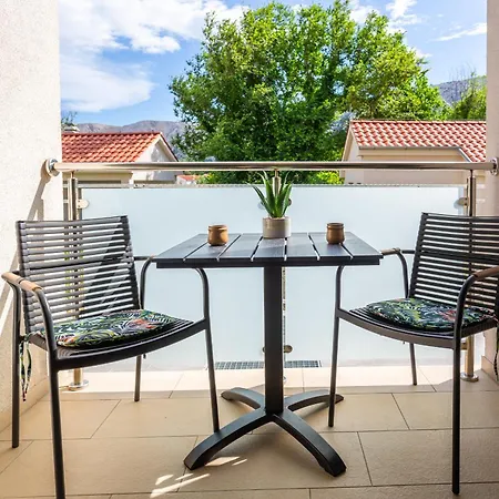 Divine Apartment *